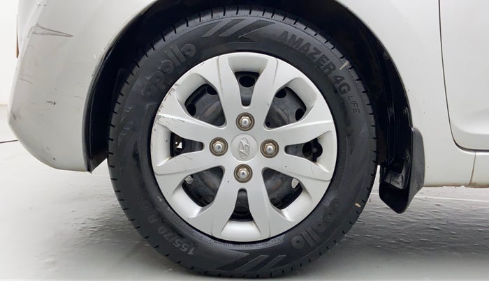 2015 Hyundai Eon MAGNA PLUS, Petrol, Manual, 47,892 km, Left Front Wheel