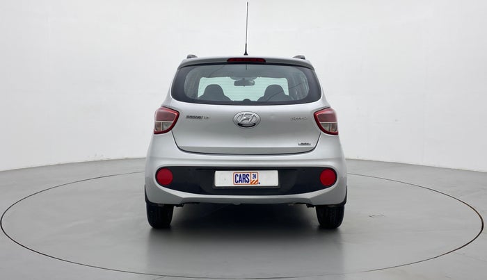2017 Hyundai Grand i10 SPORTZ (O) 1.2 AT VTVT, Petrol, Automatic, 55,549 km, Back/Rear