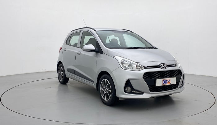 2017 Hyundai Grand i10 SPORTZ (O) 1.2 AT VTVT, Petrol, Automatic, 55,549 km, Right Front Diagonal