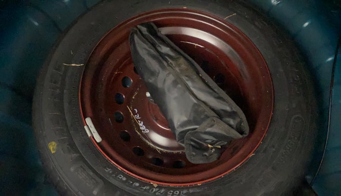 2022 Renault Kwid CLIMBER AMT 1.0, Petrol, Automatic, 17,975 km, Spare Tyre