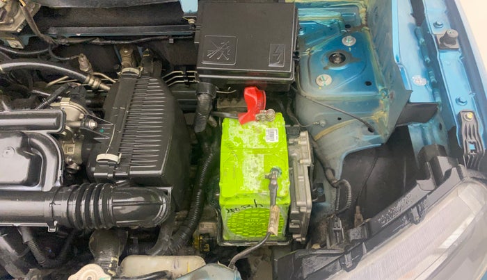 2022 Renault Kwid CLIMBER AMT 1.0, Petrol, Automatic, 17,975 km, Engine View - Left