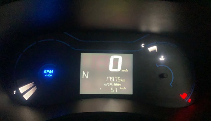 2022 Renault Kwid CLIMBER AMT 1.0, Petrol, Automatic, 17,975 km, Odometer Image