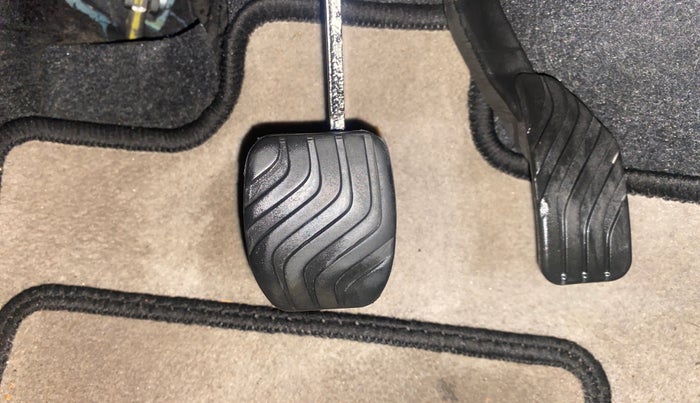 2022 Renault Kwid CLIMBER AMT 1.0, Petrol, Automatic, 17,975 km, Pedals