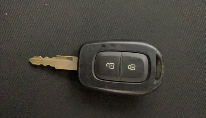 2022 Renault Kwid CLIMBER AMT 1.0, Petrol, Automatic, 17,975 km, Key Close Up