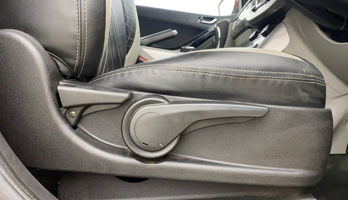 2019 Tata NEXON XZA PLUS PETROL DUAL TONE, Petrol, Automatic, 81,250 km, Driver Side Adjustment Panel