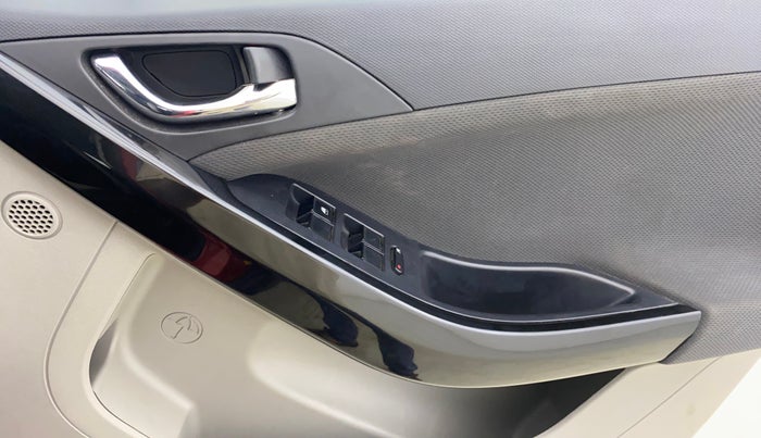 2019 Tata NEXON XZA PLUS PETROL DUAL TONE, Petrol, Automatic, 81,250 km, Driver Side Door Panels Control
