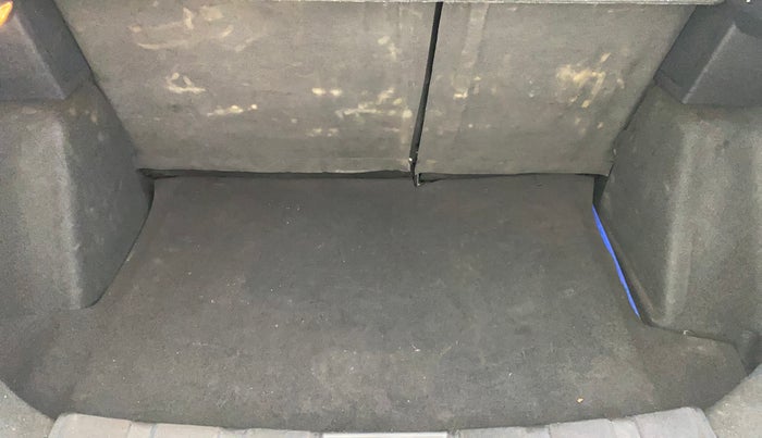 2019 Tata NEXON XZA PLUS PETROL DUAL TONE, Petrol, Automatic, 81,250 km, Boot Inside