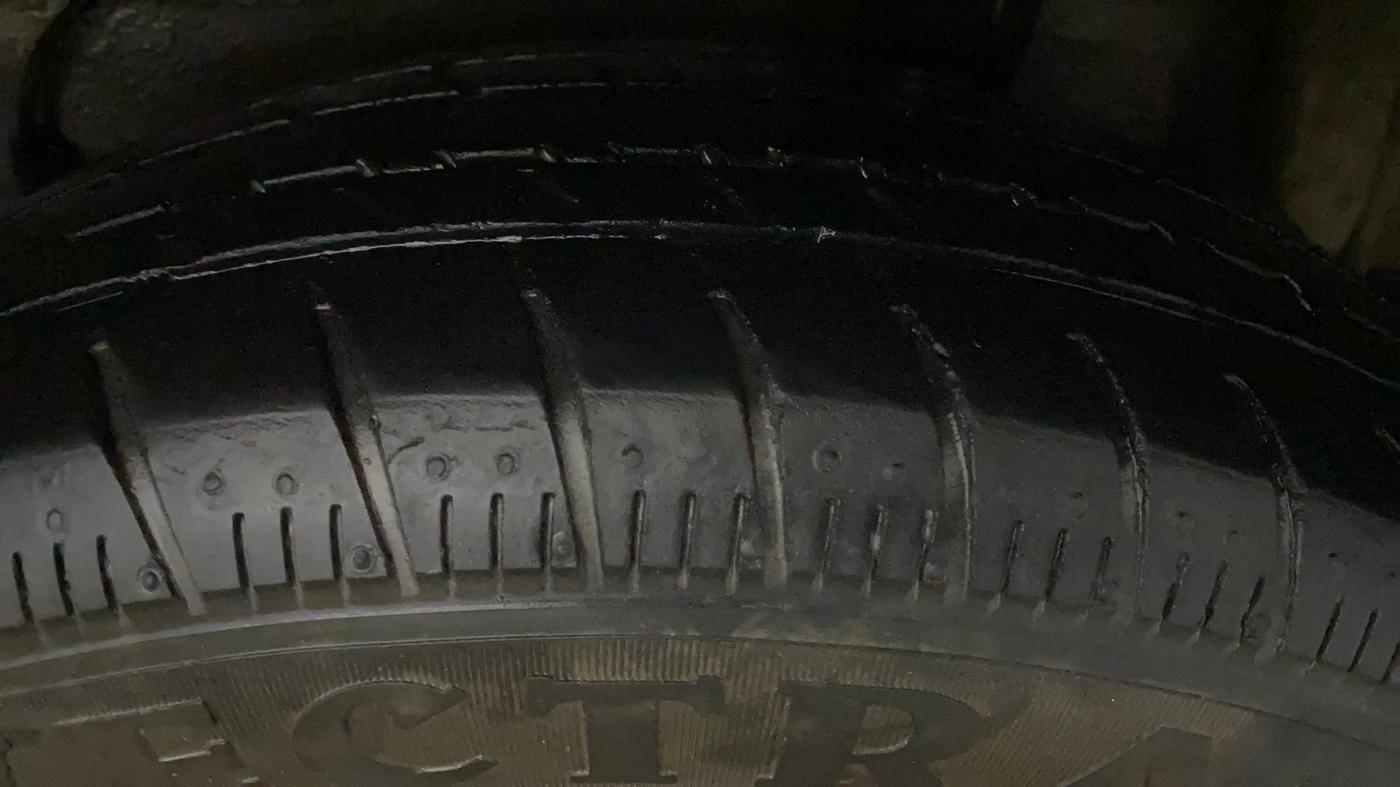 2020 Maruti Celerio VXI (O) CNG, CNG, Manual, 35,311 km, Left Rear Tyre Tread