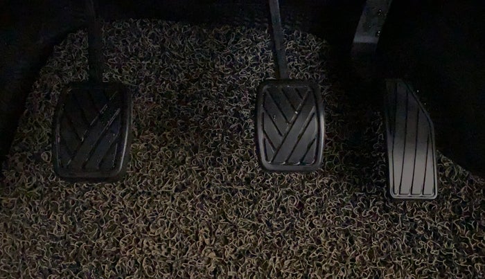 2020 Maruti Celerio VXI (O) CNG, CNG, Manual, 35,283 km, Pedals