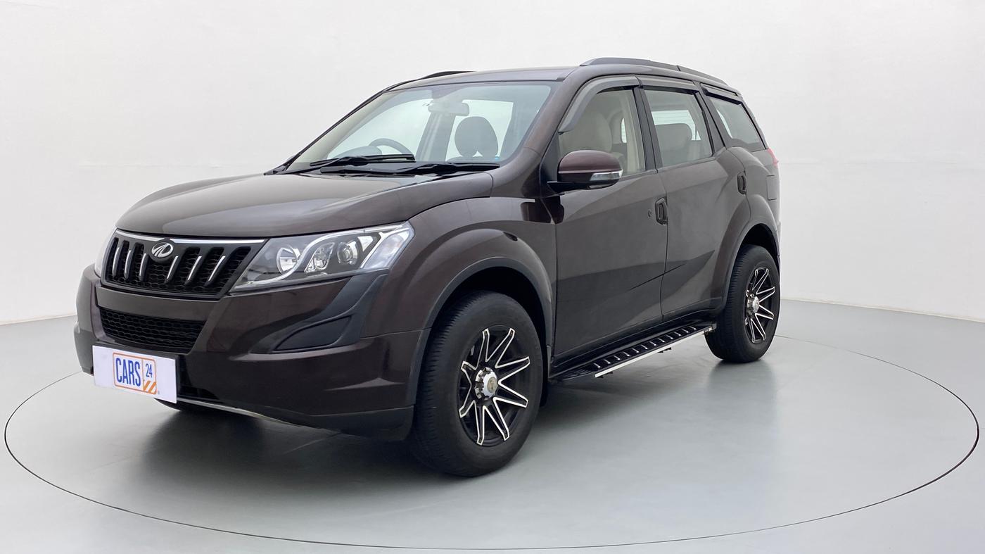 2016 Mahindra XUV500 W6 AT, Diesel, Automatic, 89,783 km, Left Front Diagonal