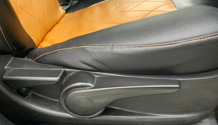 2018 Tata Tigor Buzz PETROL, CNG, Manual, 81,675 km, Driver Side Adjustment Panel