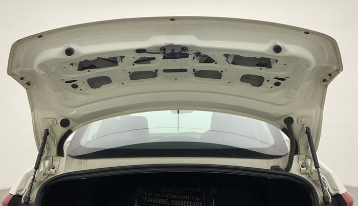 2018 Tata Tigor Buzz PETROL, CNG, Manual, 81,675 km, Boot Door Open