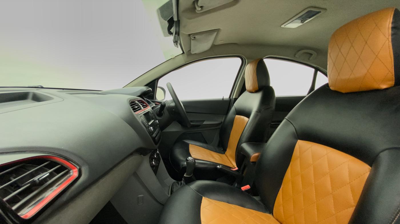 2018 Tata Tigor Buzz PETROL, CNG, Manual, 81,675 km, Right Side Front Door Cabin