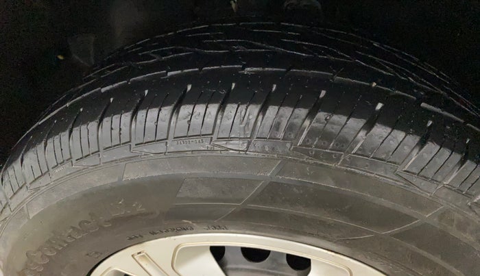 2020 Tata Harrier XM 2.0L KRYOTEC, Diesel, Manual, 95,754 km, Left Front Tyre Tread