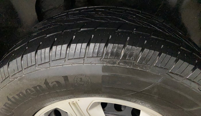 2020 Tata Harrier XM 2.0L KRYOTEC, Diesel, Manual, 95,754 km, Left Rear Tyre Tread