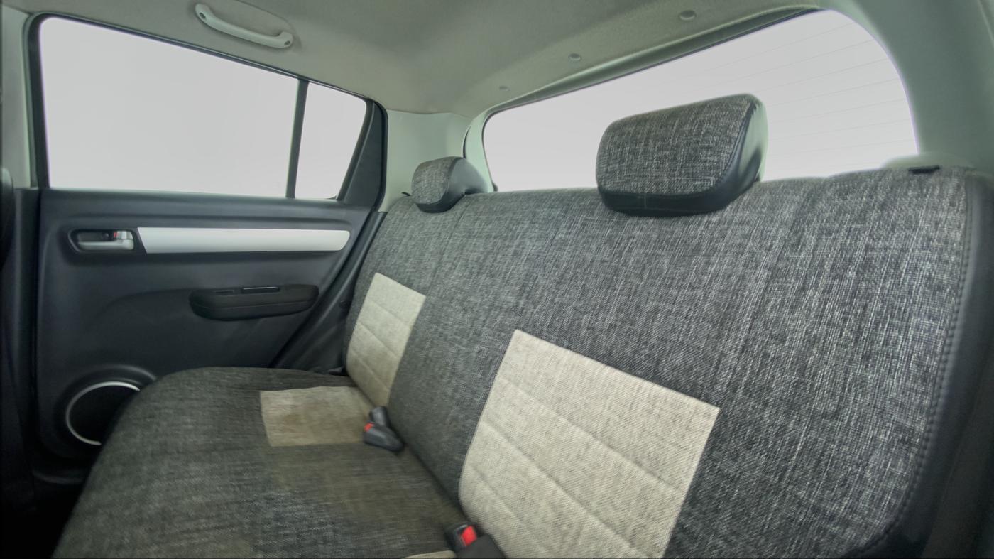 2011 Maruti Swift ZXI D, Petrol, Manual, 79,489 km, Right Side Rear Door Cabin