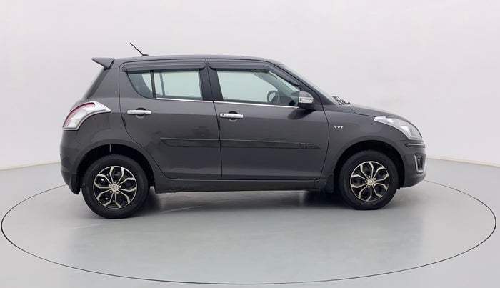2017 Maruti Swift VXI, Petrol, Manual, 37,402 km, Right Side View