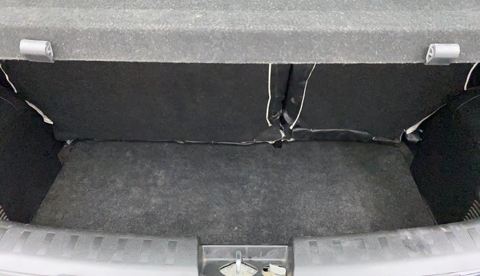 2017 Maruti Swift VXI, Petrol, Manual, 37,402 km, Boot Inside