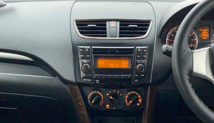 2017 Maruti Swift VXI, Petrol, Manual, 37,402 km, Air Conditioner