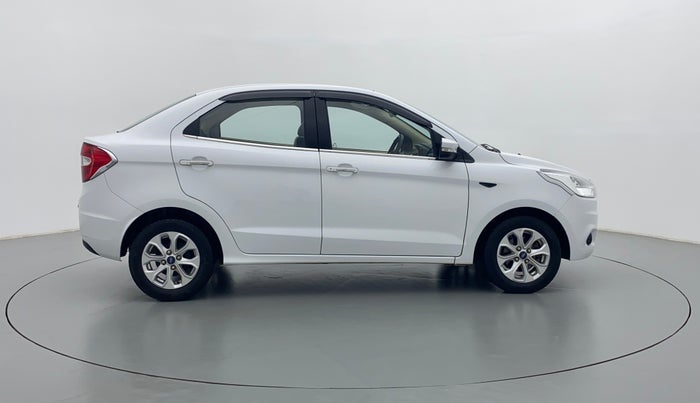 2017 Ford Figo Aspire 1.2 TITANIUM PETROL, Petrol, Manual, 18,542 km, Right Side