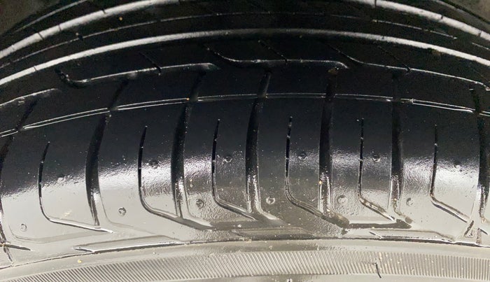 2022 Tata NEXON XZ PLUS (HS) PETROL, Petrol, Manual, 14,009 km, Right Rear Tyre Tread