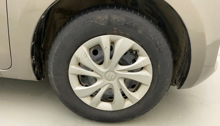 2019 Maruti Swift VXI, Petrol, Manual, 19,744 km, Right Front Wheel