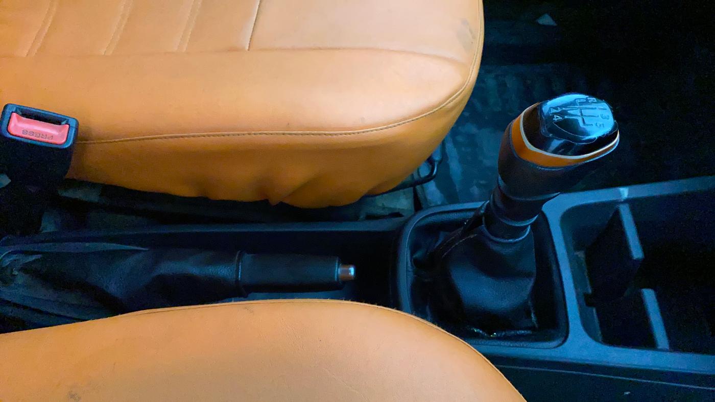 2020 Renault Kwid CLIMBER 1.0 (O), CNG, Manual, 47,123 km, Gear Lever