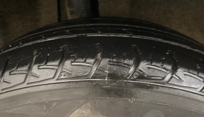 2017 Maruti Baleno SIGMA PETROL 1.2, Petrol, Manual, 97,468 km, Right Rear Tyre Tread