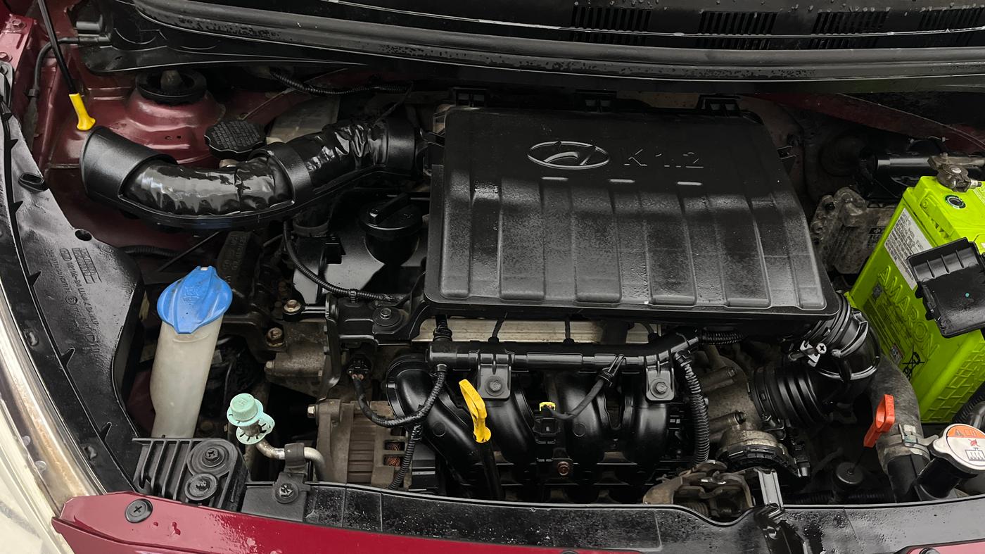 2016 Hyundai Grand i10 ASTA AT 1.2 KAPPA VTVT, Petrol, Automatic, 60,647 km, Engine View - Right