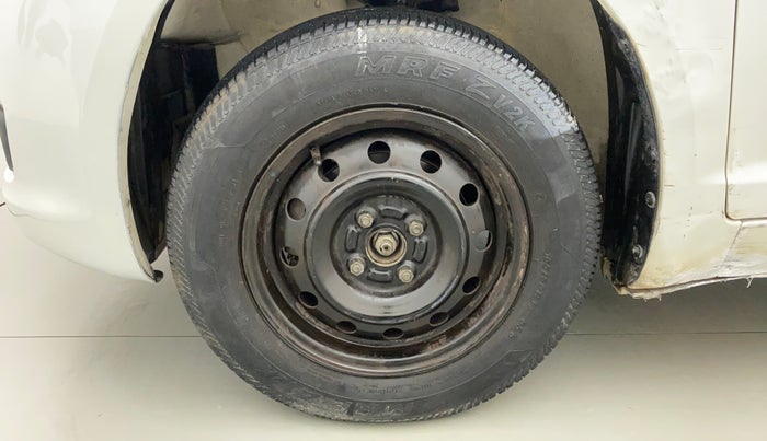 2010 Maruti Swift Dzire VXI, Petrol, Manual, 69,975 km, Left Front Wheel