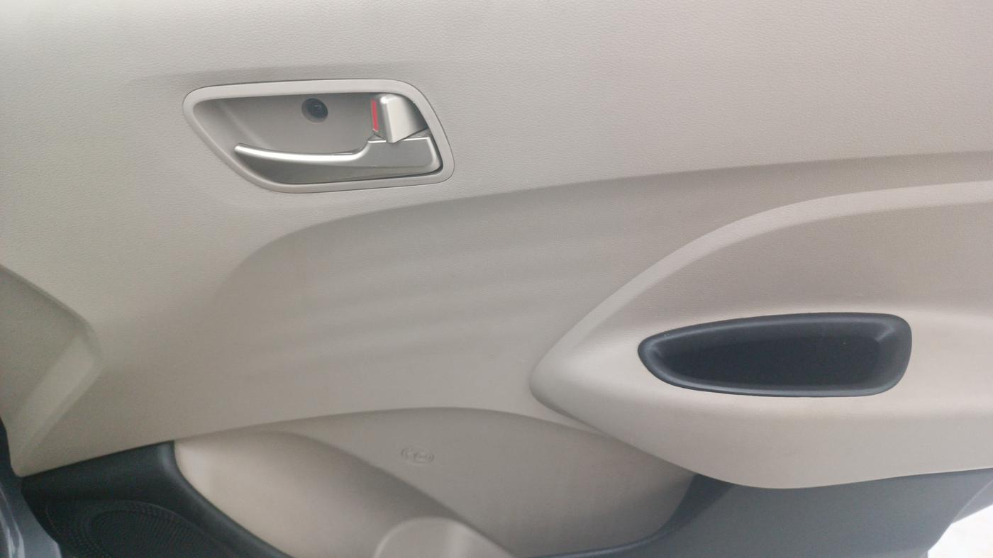 2019 Hyundai NEW SANTRO SPORTZ MT, Petrol, Manual, 29,323 km, Driver Side Door Panels Control