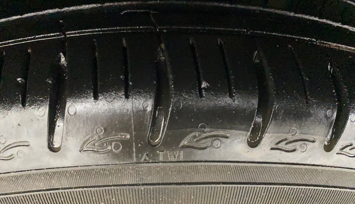 2023 Hyundai GRAND I10 NIOS SPORTZ AMT 1.2 KAPPA VTVT, Petrol, Automatic, 11,795 km, Right Rear Tyre Tread