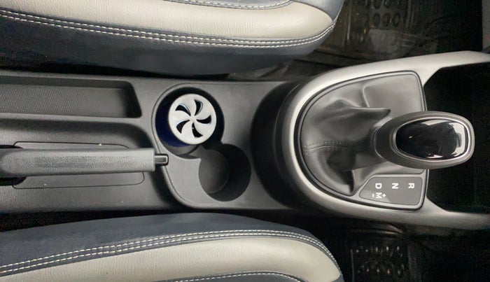 2023 Hyundai GRAND I10 NIOS SPORTZ AMT 1.2 KAPPA VTVT, Petrol, Automatic, 11,795 km, Gear Lever