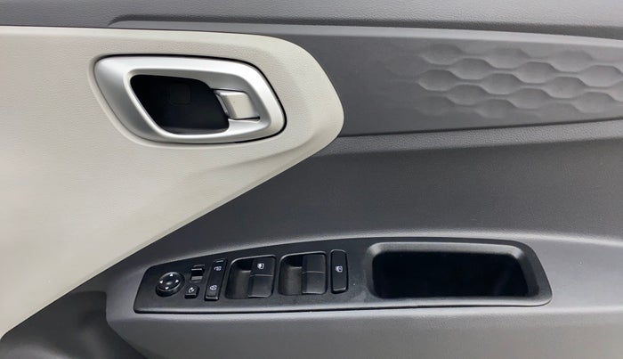 2023 Hyundai GRAND I10 NIOS SPORTZ AMT 1.2 KAPPA VTVT, Petrol, Automatic, 11,795 km, Driver Side Door Panels Control