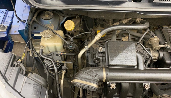 2020 Renault TRIBER RXT AMT, Petrol, Automatic, 31,686 km, Engine View - Right