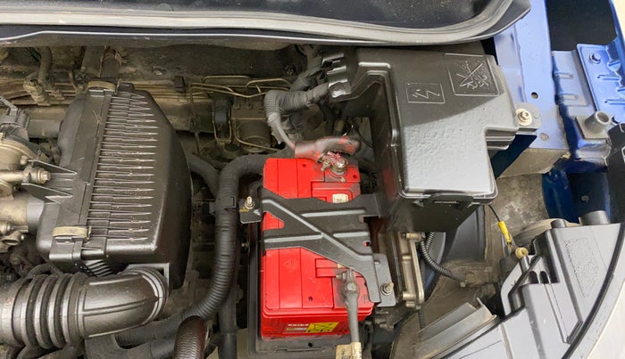 2020 Renault TRIBER RXT AMT, Petrol, Automatic, 31,686 km, Engine View - Left