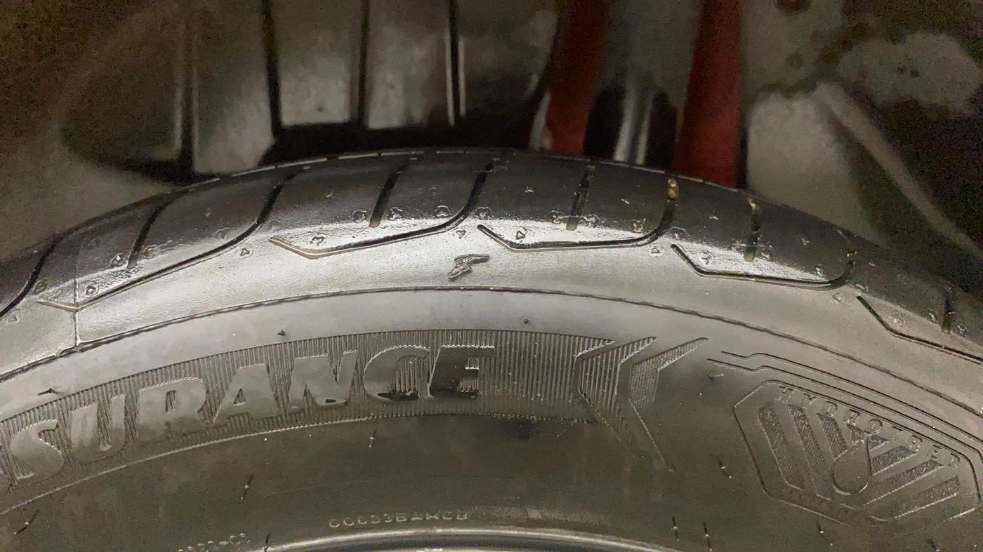 2018 Maruti Swift ZXI AMT, Petrol, Automatic, 57,878 km, Left Rear Tyre Tread