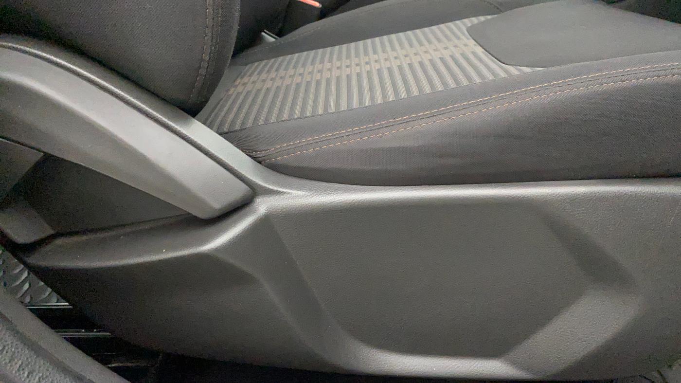 2019 Ford FREESTYLE TREND 1.2 TI-VCT, Petrol, Manual, 9,203 km, Driver Side Adjustment Panel