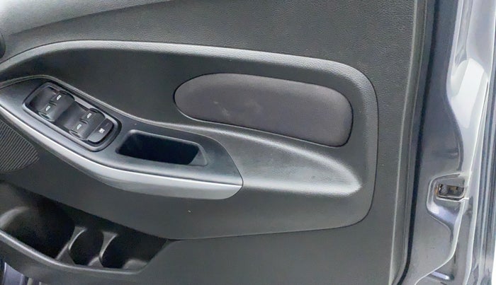 2019 Ford FREESTYLE TREND 1.2 TI-VCT, Petrol, Manual, 9,203 km, Right front window switch / handle - Child Switch not working for windows