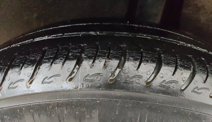 2021 Maruti Baleno SIGMA PETROL 1.2, Petrol, Manual, 35,188 km, Left Rear Tyre Tread