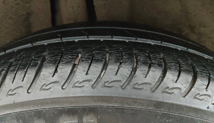 2021 Maruti Baleno SIGMA PETROL 1.2, Petrol, Manual, 35,188 km, Right Rear Tyre Tread