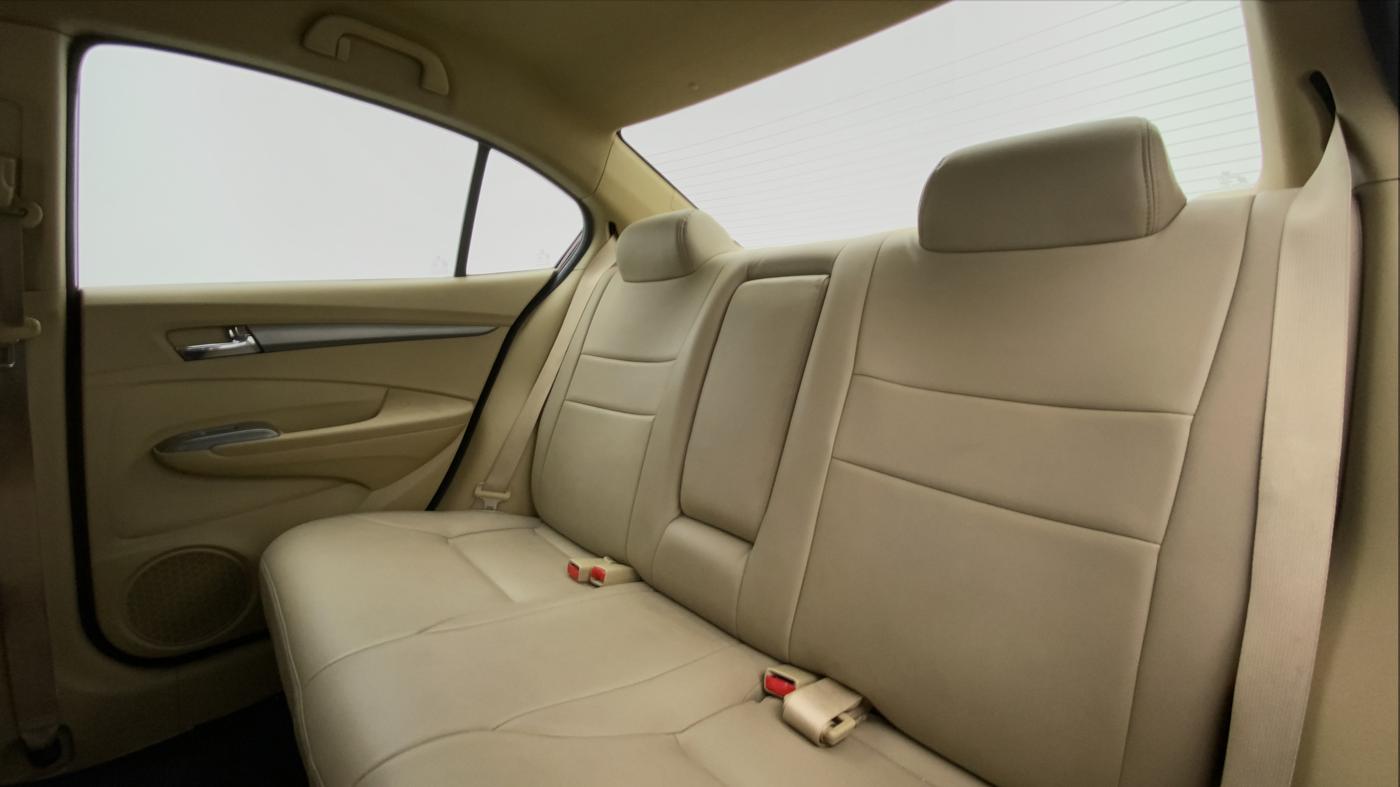 2012 Honda City V MT PETROL, Petrol, Manual, 72,832 km, Right Side Rear Door Cabin