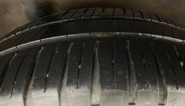 2012 Honda City V MT PETROL, Petrol, Manual, 72,832 km, Right Rear Tyre Tread