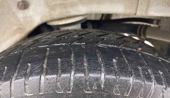 2012 Maruti A Star VXI (ABS) AT, Petrol, Automatic, 35,689 km, Left Rear Tyre Tread