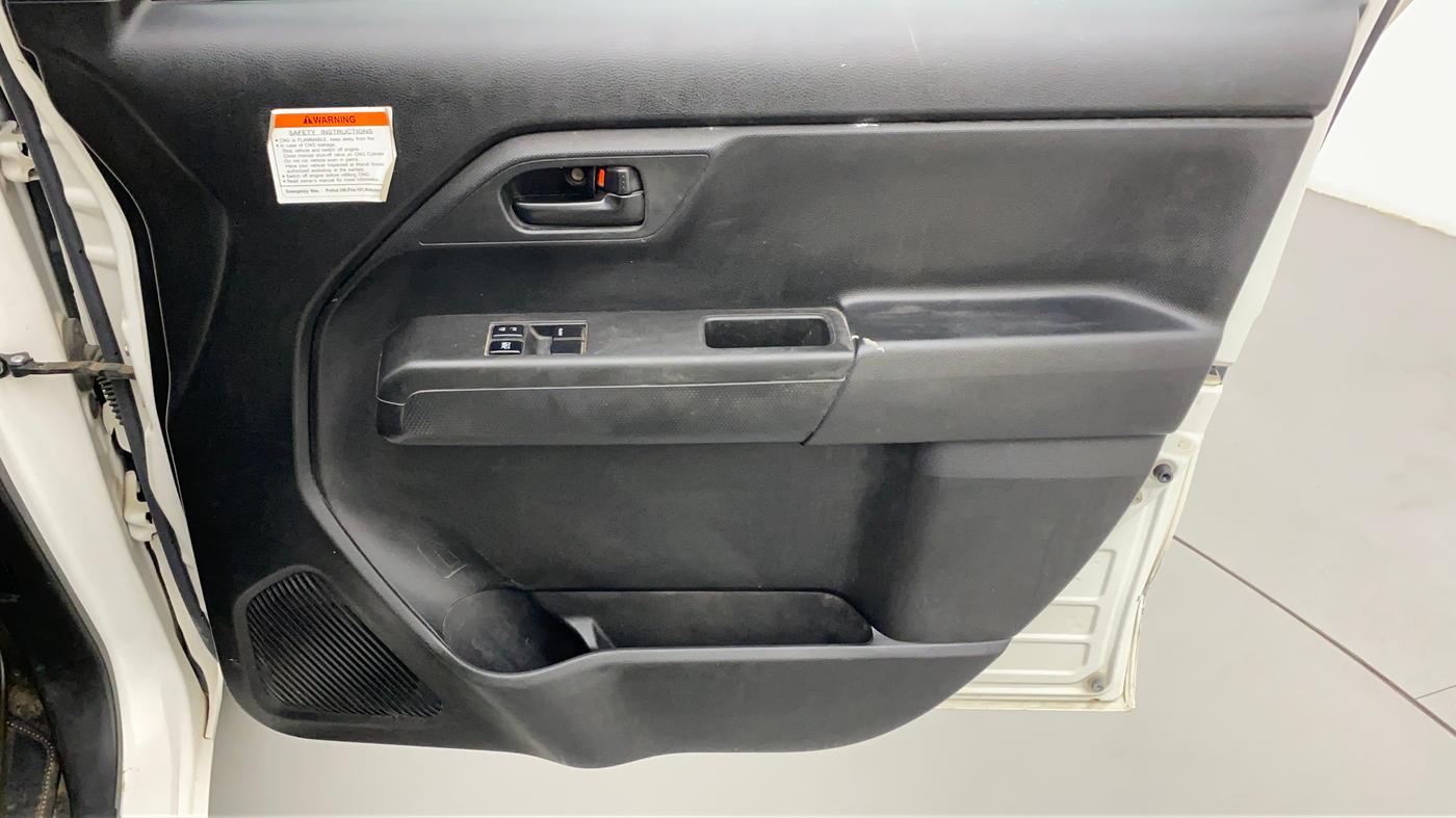 2019 Maruti New Wagon-R LXI CNG 1.0, CNG, Manual, 48,449 km, Driver Side Door Panels Control