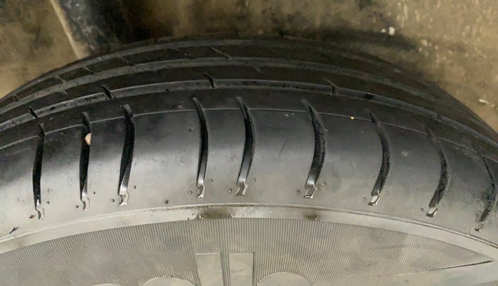 2019 Maruti New Wagon-R LXI CNG 1.0, CNG, Manual, 48,404 km, Right Rear Tyre Tread