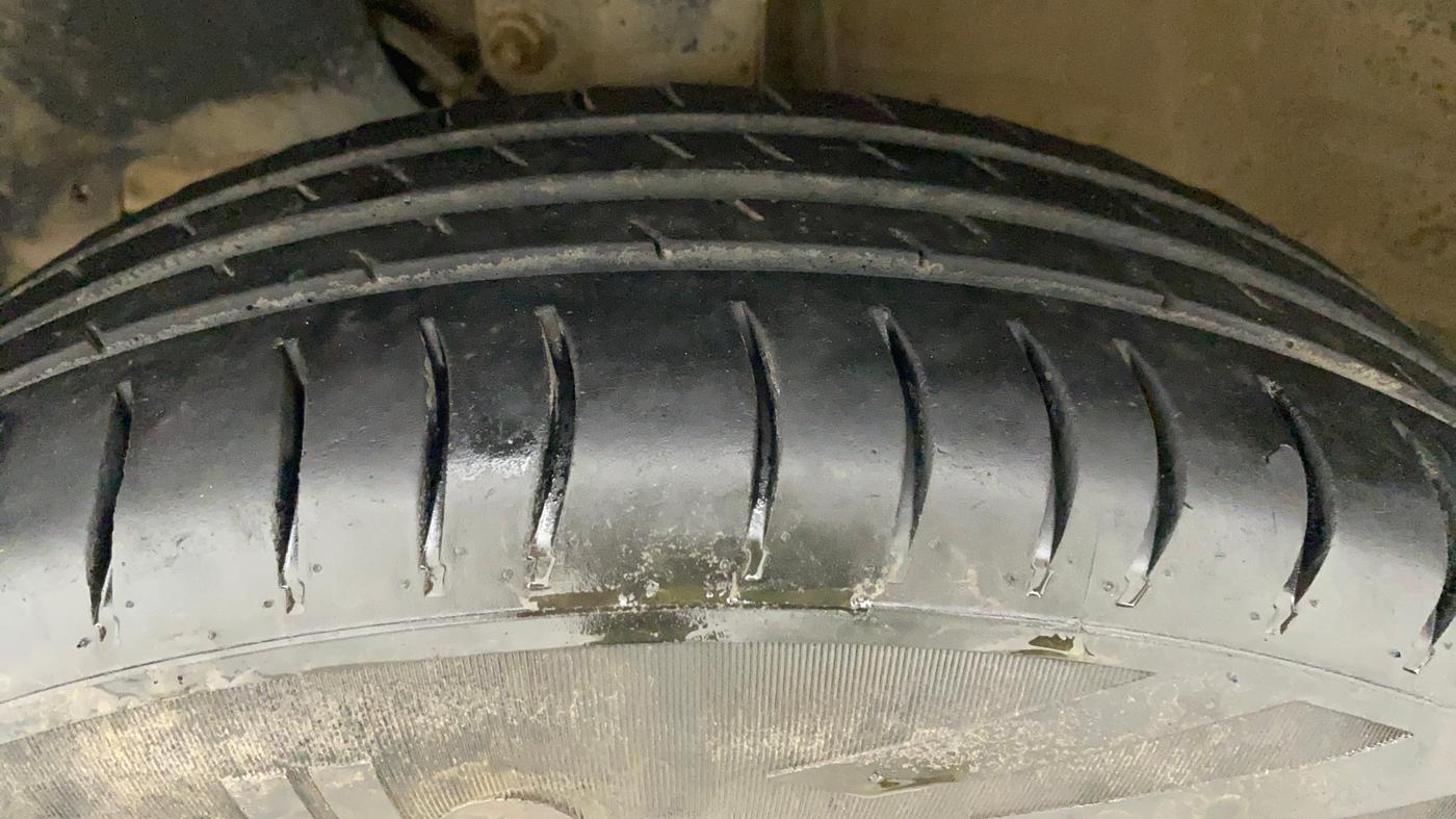 2019 Maruti New Wagon-R LXI CNG 1.0, CNG, Manual, 48,449 km, Left Front Tyre Tread