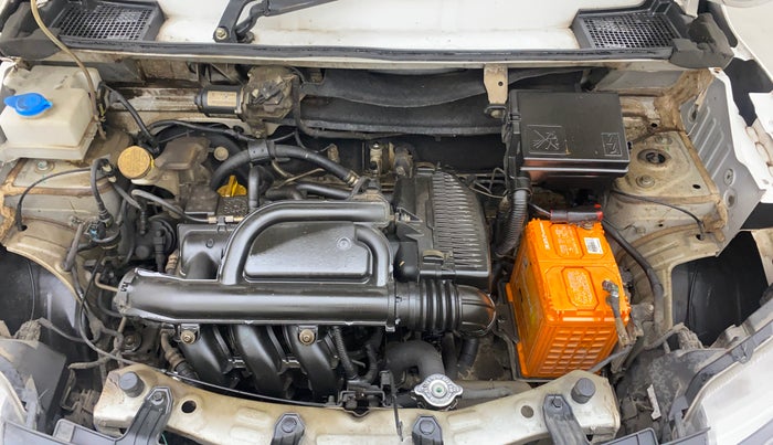 2020 Renault Kwid RXT 1.0 (O), Petrol, Manual, 11,219 km, Engine View