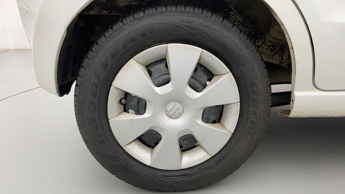2010 Maruti A Star VXI, Petrol, Manual, 29,141 km, Right Rear Wheel