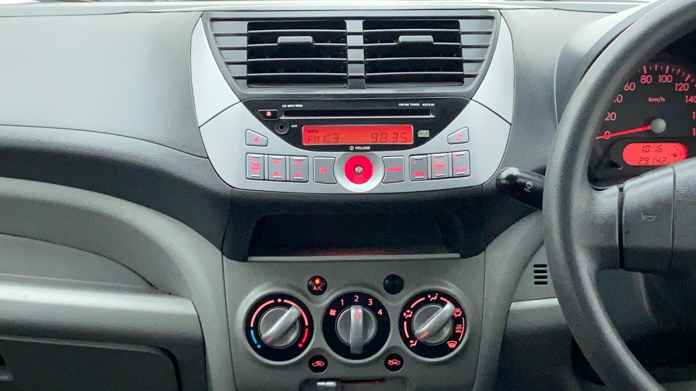2010 Maruti A Star VXI, Petrol, Manual, 29,141 km, Air Conditioner